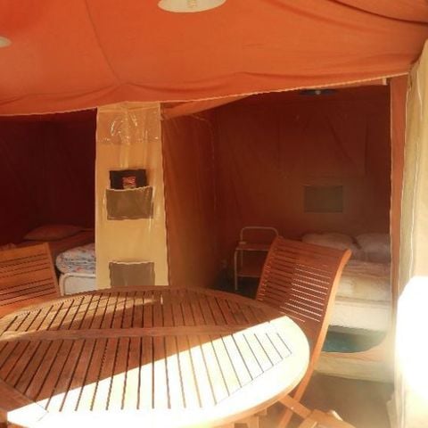 Bungalowtent 5 personen - (zonder sanitair)