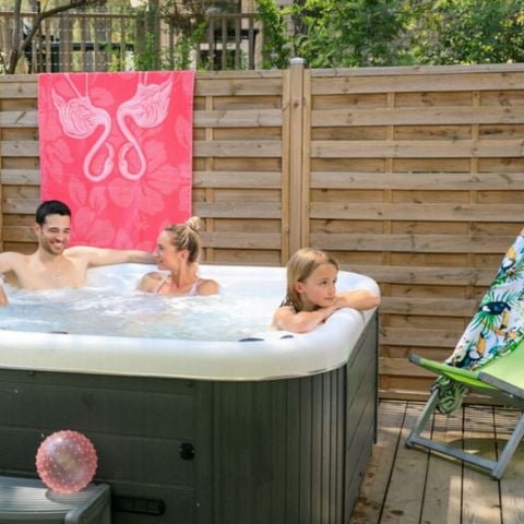 Stacaravan 6 personen - LUXE Familie met Spa