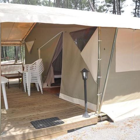 Bungalowtent 6 personen - Canada 3 slaapkamers - geen badkamer