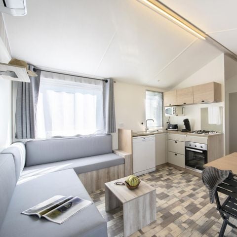 Stacaravan 6 personen - Trio Premium 4 Kamers 6 Personen Jacuzzi + Airconditioning + TV