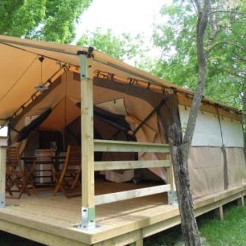 Bungalowtent 4 personen - Lodge Victoria Comfort + Zonder sanitair