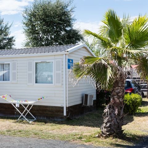 Stacaravan 4 personen - Comfort | 2 Slaapkamers | 4 Pers | Eenpersoons terras | Airconditioning | TV