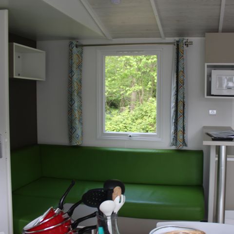 Stacaravan 6 personen - Comfort 33 m² inclusief terras 3 slaapkamers + TV