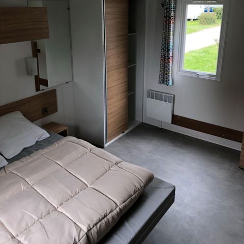 Stacaravan 4 personen - Comfort 27m² PMR 2 kamers inclusief terras + TV