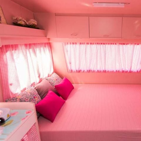 Caravan 2 personen - Rosa Hortensia, zonder sanitair