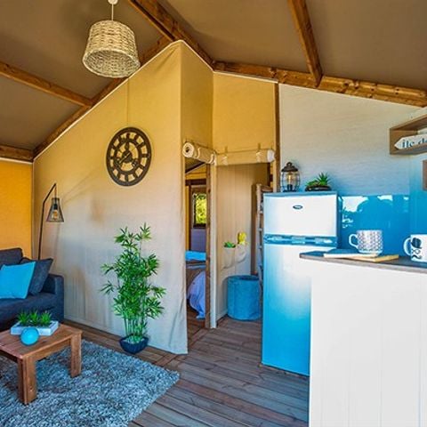 Safaritent 5 personen - Lodge | 2 slaapkamers | 4/5 personen | Geen badkamer