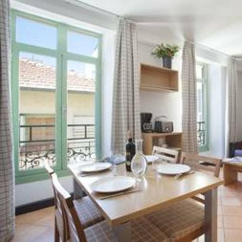 APPARTEMENT 4 personen - (max. 2 adults) Nice