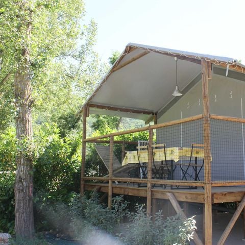 Safaritent 4 personen - Cabane Confort Lodge op palen 32m².