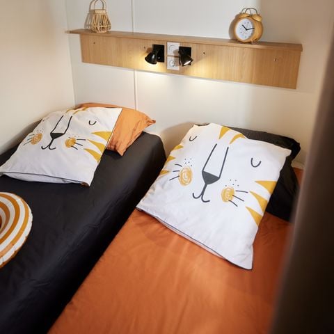 Stacaravan 7 personen - 35m² Premium (3 kamers) + Terras + LV + TV + Airconditioning