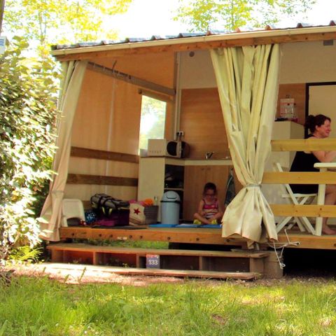 Stacaravan 5 personen - STANDAARD (zonder badkamer)