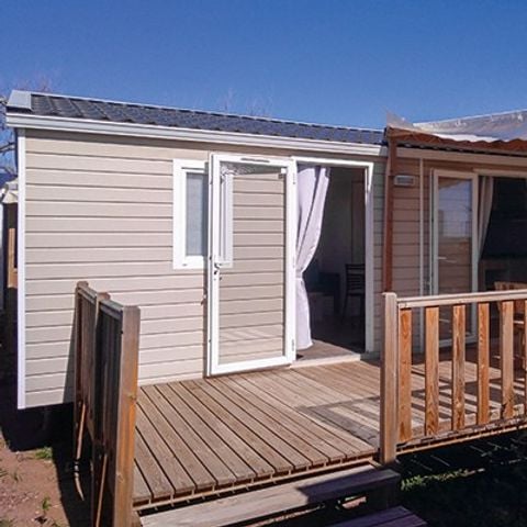 Stacaravan 4 personen - Comfort | 2 Slaapkamers | 4 Pers | Verhoogd terras | Airconditioning