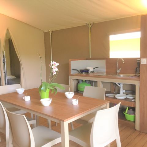 Tent 6 personen - Moderne Lodge met sanitair