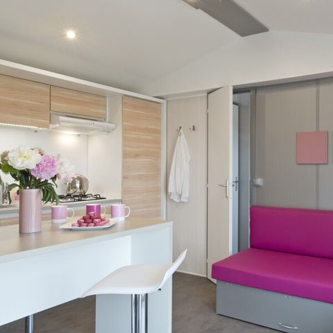 Stacaravan 4 personen - Prestige SPA - 2 slaapkamers waarvan 1 master suite - Bedlinnenpakket, handdoeken en barbecue