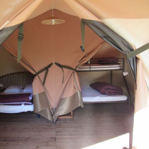 Bungalowtent 5 personen - 2 slaapkamers 30m² - zonder badkamer