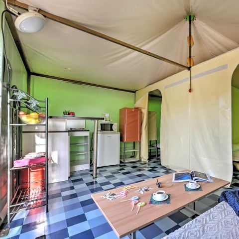 Stacaravan 6 personen - Bungalow Funflower Standard 25m² (2 kamers) - zonder eigen badkamer 4/5 pers