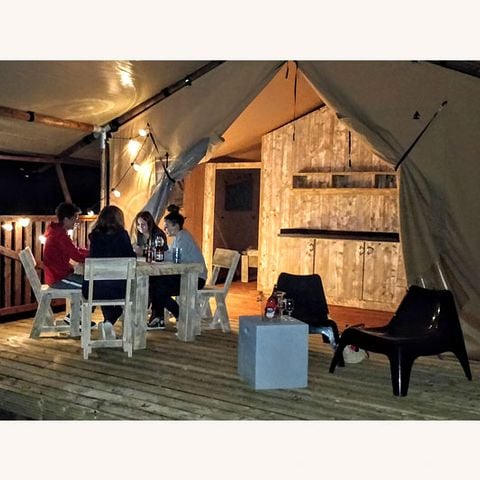 Safaritent 4 personen - LUXE LODGE AAN DE RIVIER