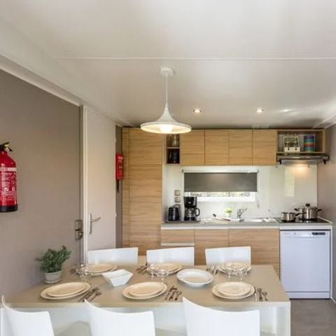 Stacaravan 6 personen - Mobile-home | Premium | 2 slaapkamers | 4/6 pers. | Verhoogd terras | Air-con.