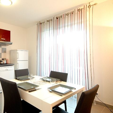 VAKANTIEHUIS 6 personen - 3 stuks