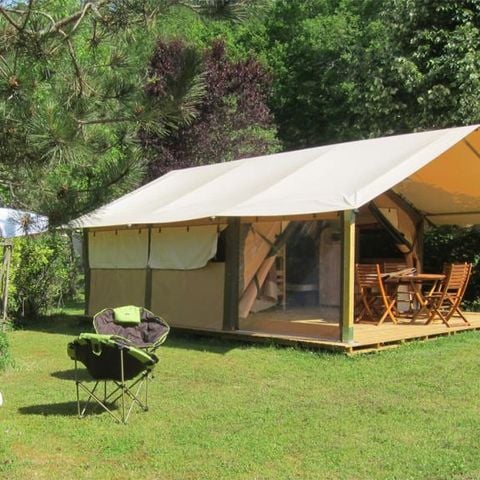 Safaritent 5 personen - Lodge VICTORIA 30m² - Luxe afwerking (zaterdag tot zaterdag)