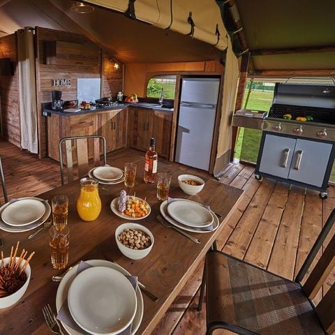 Safaritent 5 personen - Lodge KENYA 46m² (zaterdag tot zaterdag)