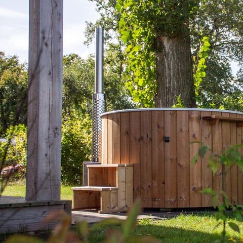 Bungalow 5 personen - Reggehooiberg met sauna en hottub