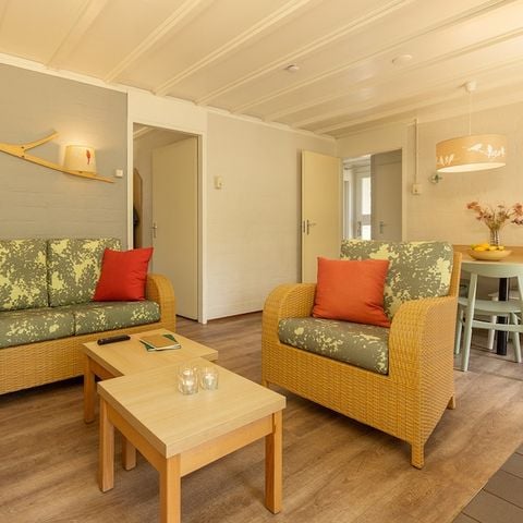 Bungalow 6 personen - Comfort LH842 (max. 4 adults)