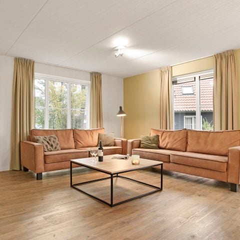 Bungalow 8 personen - 8C2