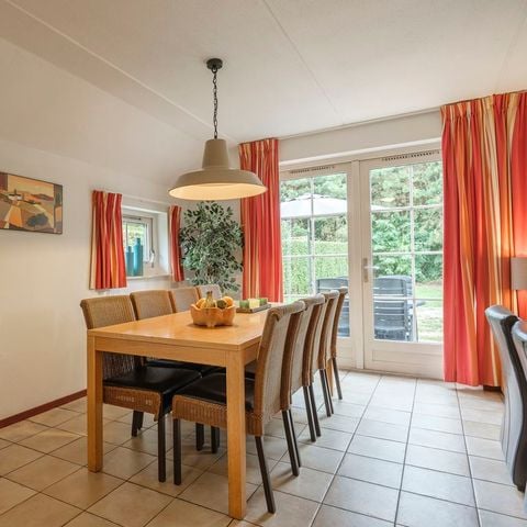 Bungalow 8 personen - 8CE