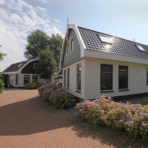 VAKANTIEHUIS 6 personen - Koningshoeve Deluxe Restyled