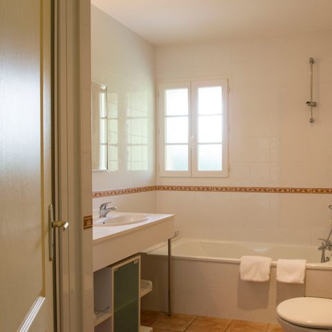 VAKANTIEHUIS 6 personen - Villa + Swimming Pool