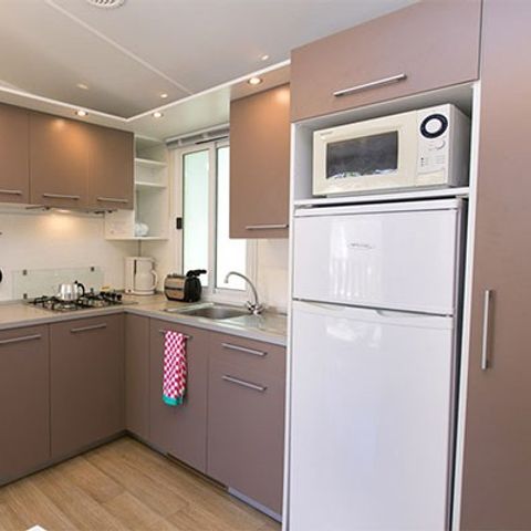 Stacaravan 6 personen - Mobile-home | Comfort XL | 3 slaapkamers | 4/6 pers. | Verhoogd terras | Airconditioning