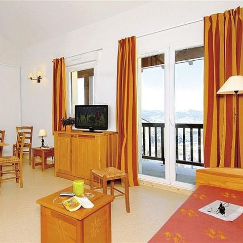 APPARTEMENT 7 personen - (max. 6 adults) Font Romeu Standard Mille Soleils