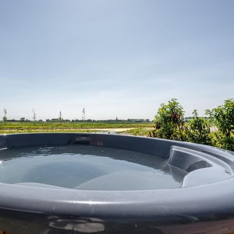 Villa 6 personen - Parijs met Hottub & Barrelsauna